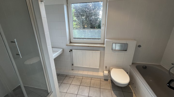 Den Volkspark vor der Tür - Familientraum mit Südterrasse Vollkeller, Garage und Stellplatz