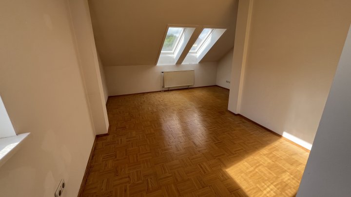 Den Volkspark vor der Tür - Familientraum mit Südterrasse Vollkeller, Garage und Stellplatz