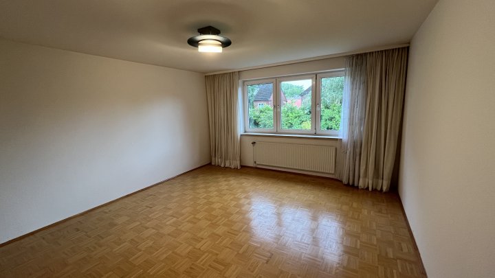 Den Volkspark vor der Tür - Familientraum mit Südterrasse Vollkeller, Garage und Stellplatz
