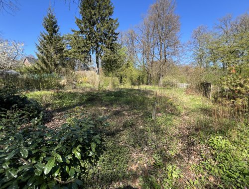 Unbebaut und startbereit