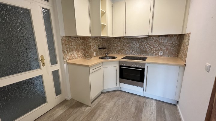 Keine Käuferprovision - herrlich ruhig, Südbalkon, Tiefgarage und ein Katzensprung ins Zentrum