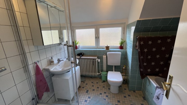 Gemütlich, gepflegt und herrlicher Garten – Einfamilienhaus in Adresslage von Ahrensburg