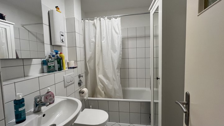 3 Zimmer in Barmbek mit Südbalkon und Blick in die Gärten - ruhig und doch mittendrin